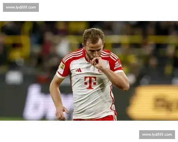 拜仁 5000 万强攻斯图加特神锋!俱乐部震怒开启转会拉锯战 拜仁 5000 万强攻斯图加特神锋!俱乐部震怒开启转会拉锯战